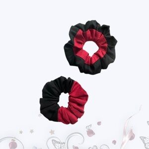 Black and Red Scrunchie Set